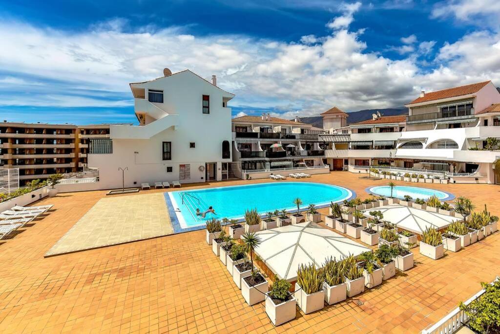 Modern apartment in Parque Royal I, Playa Fañabe Costa Adeje  Exterior foto