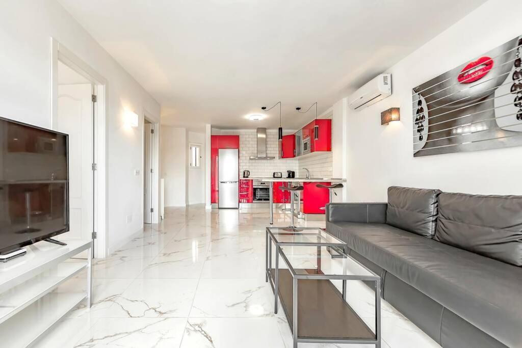 Modern apartment in Parque Royal I, Playa Fañabe Costa Adeje  Exterior foto